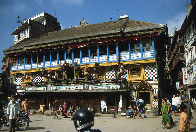 6_Kathmandu, gebouw in centrum.jpg